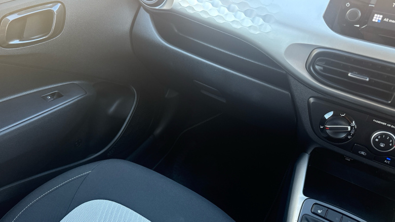 Hyundai i10 1.2 MPi Premium 5dr Petrol Hatchback